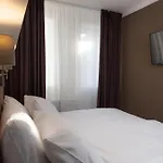 Sky 4* Prag